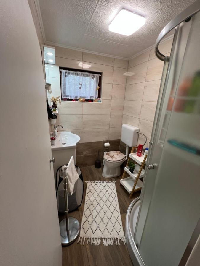 Ferienwohnung Fuege-Fa-Haz Vasarosnameny - Gergelyiugornya Exterior foto